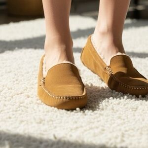 ANSLEY SLIPPERS UGG CHESTNUT BROWN SLIPPERS WOMENS